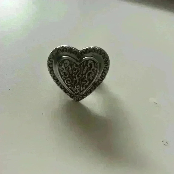 Adjustable heart  ring - Picture 1 of 3